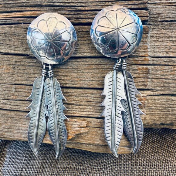 Vintage Navajo Sterling Silver Concho & Feather Pierced Post Earrings - Picture 1 of 5
